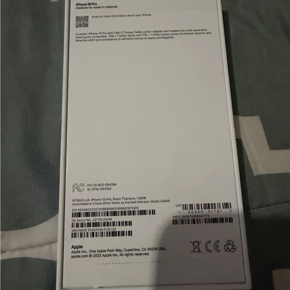 Apple iPhone 15pro 128GB unlocked in Black - Picture 4 of 6
